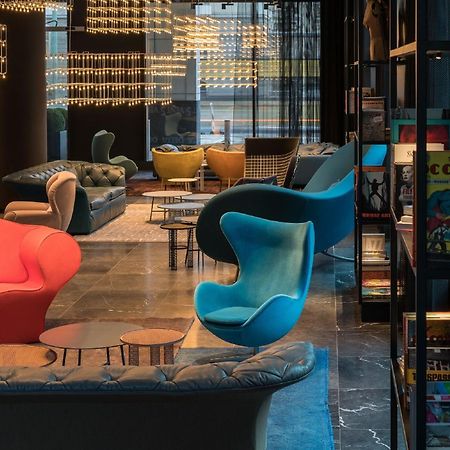 Motel One Berlin-Alexanderplatz ภายนอก รูปภาพ